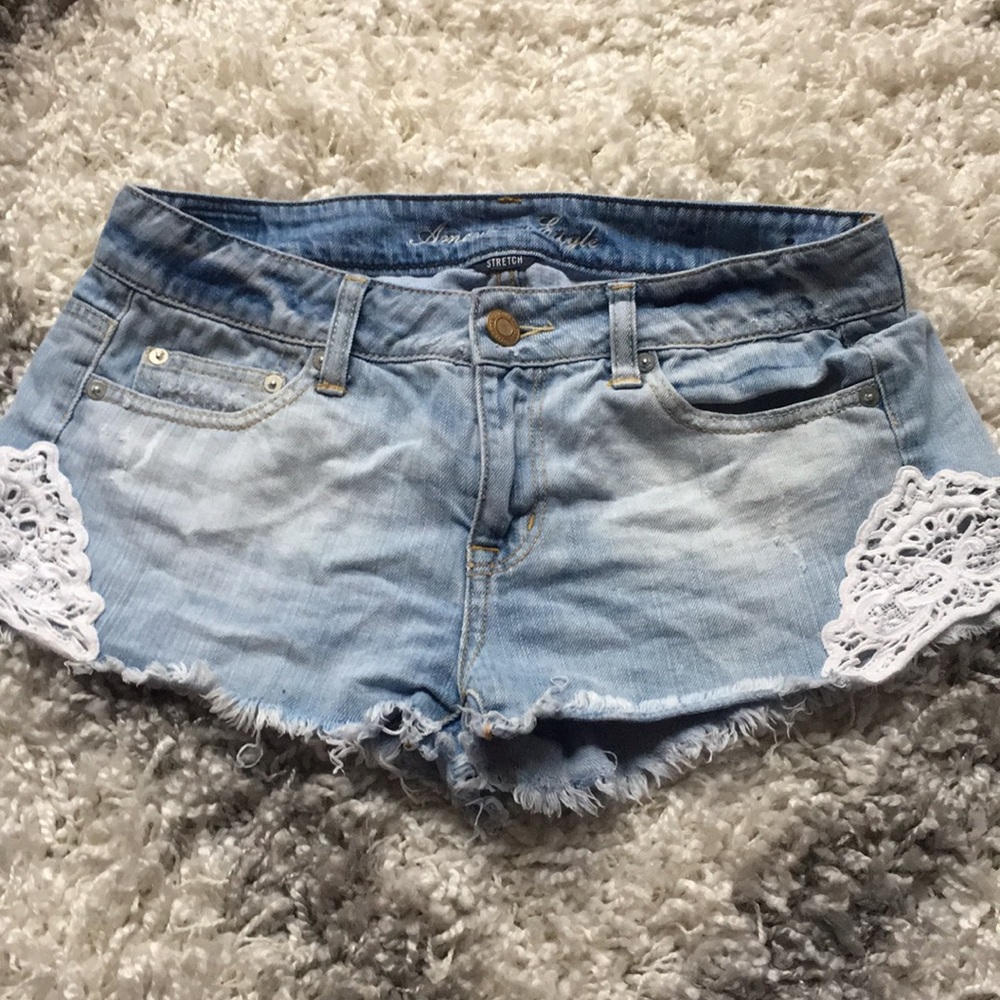 Denim shorts with lace detail